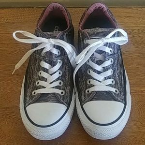 Converse All Star Low Top Tennis Shoes